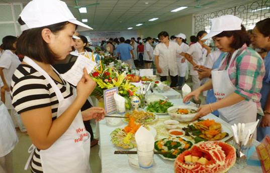 Hoạt động chào mừng ngày thành lập Hội Liên hiệp phụ nữ Việt Nam tại Bệnh viện đa khoa tỉnh Bắc Ninh 